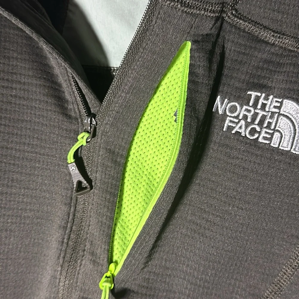 The North Face Summit Series green quarter zip up
